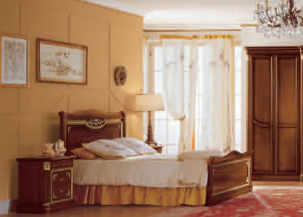 Спальни классические Capri
