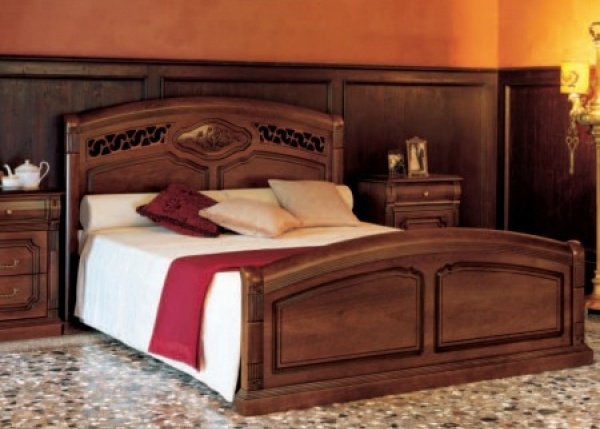 Спальни классические Millemiglia